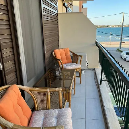 Sea View Near Athens Airport Apartment *